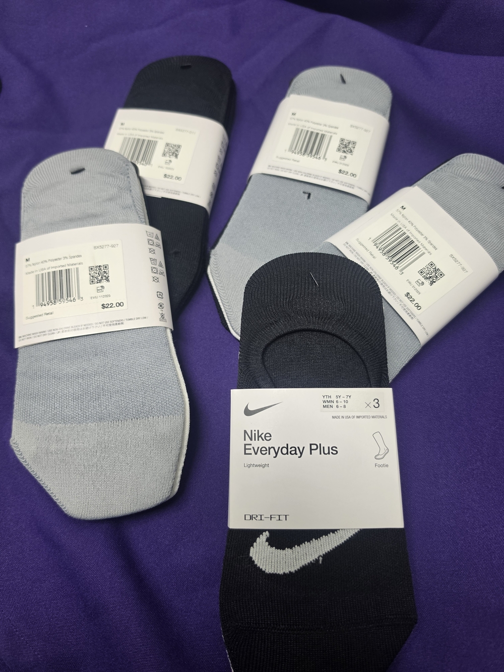 Nike Everyday Plus Low-Cut Footie Socks - Black & Light Gray (3-Pack)